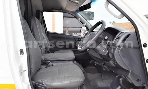 Nunua Ilio tumika Toyota Hiace White Gari ndani ya Big Bend nchini Lubombo Nunua Ilio tumika Toyota Hiace White Gari ndani ya Big Bend nchini Lubombo