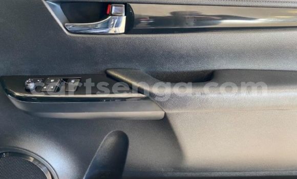 Nunua Ilio tumika Toyota Hilux Beige Gari ndani ya Big Bend nchini Wilaya ya Lubombo Nunua Ilio tumika Toyota Hilux Beige Gari ndani ya Big Bend nchini Wilaya ya Lubombo