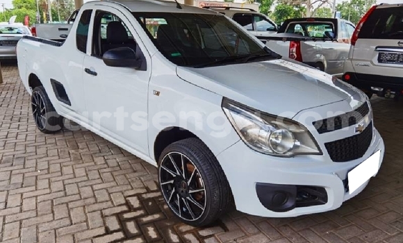Nunua Ilio tumika Chevrolet Corsa White Gari ndani ya Hlatikulu nchini Wilaya ya Shiselweni