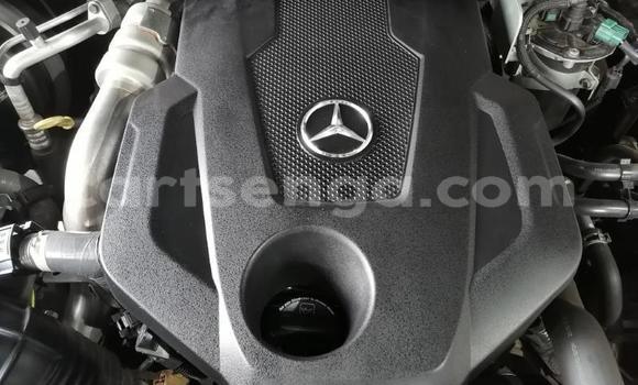 Nunua Ilio tumika Mercedes‒Benz X-klasse Concept Black Gari ndani ya Big Bend nchini Lubombo Nunua Ilio tumika Mercedes‒Benz X-klasse Concept Black Gari ndani ya Big Bend nchini Lubombo