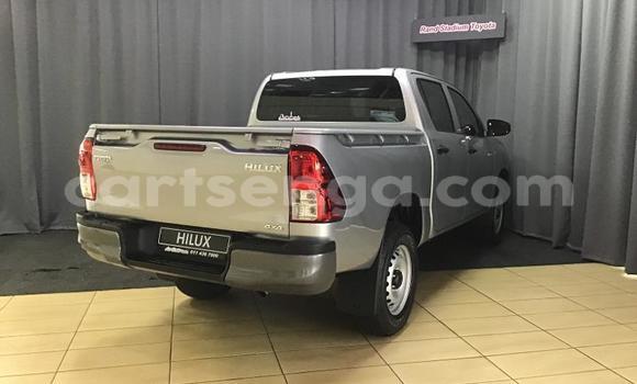 Buy Used Toyota Hilux Silver Car in Lavumisa in Shiselweni District Buy Used Toyota Hilux Silver Car in Lavumisa in Shiselweni District