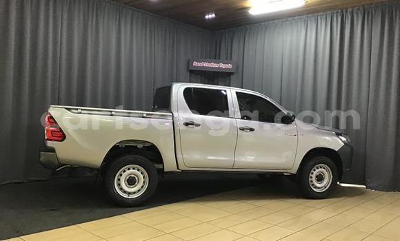 Buy Used Toyota Hilux Silver Car in Lavumisa in Shiselweni District Buy Used Toyota Hilux Silver Car in Lavumisa in Shiselweni District