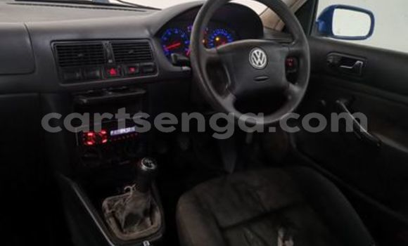 Nunua Ilio tumika Volkswagen Golf Blue Gari ndani ya Ezulwini nchini Hhohho Nunua Ilio tumika Volkswagen Golf Blue Gari ndani ya Ezulwini nchini Hhohho