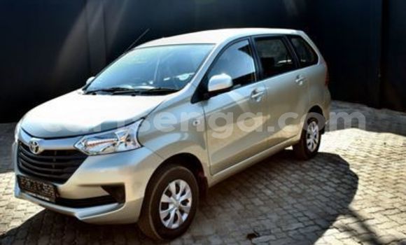 Buy Used Toyota Avanza Silver Car in Hlatikulu in Shiselweni District