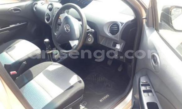 Acheter Occasion Voiture Toyota Etios Marron à Hlatikulu, Shiselweni District Acheter Occasion Voiture Toyota Etios Marron à Hlatikulu, Shiselweni District