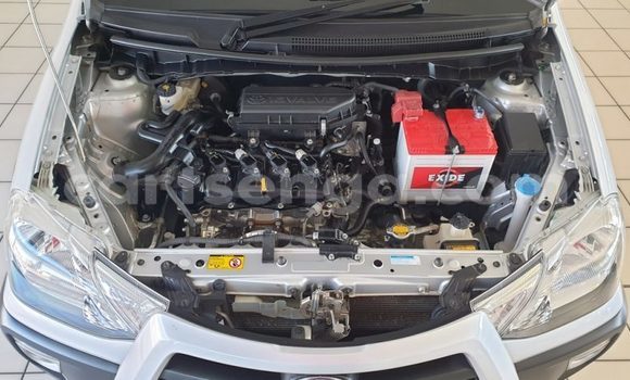 Acheter Occasion Voiture Toyota Etios Gris à Ezulwini, Hhohho Acheter Occasion Voiture Toyota Etios Gris à Ezulwini, Hhohho