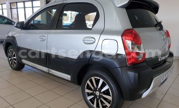 Acheter Occasion Voiture Toyota Etios Gris à Ezulwini, Hhohho Acheter Occasion Voiture Toyota Etios Gris à Ezulwini, Hhohho