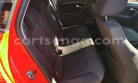 Acheter Occasion Voiture Volkswagen Polo Rouge à Hlatikulu, Shiselweni District Acheter Occasion Voiture Volkswagen Polo Rouge à Hlatikulu, Shiselweni District