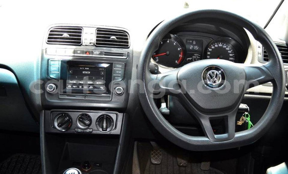 Acheter Occasion Voiture Volkswagen Polo Rouge à Bulembu, Hhohho Acheter Occasion Voiture Volkswagen Polo Rouge à Bulembu, Hhohho