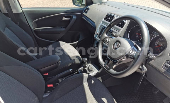 Buy Used Volkswagen Polo White Car in Ezulwini in Hhohho Buy Used Volkswagen Polo White Car in Ezulwini in Hhohho