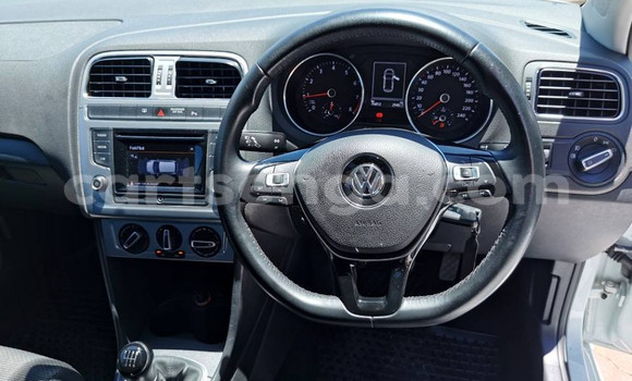 Buy Used Volkswagen Polo White Car in Ezulwini in Hhohho Buy Used Volkswagen Polo White Car in Ezulwini in Hhohho