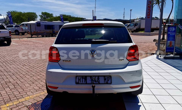 Buy Used Volkswagen Polo White Car in Ezulwini in Hhohho Buy Used Volkswagen Polo White Car in Ezulwini in Hhohho
