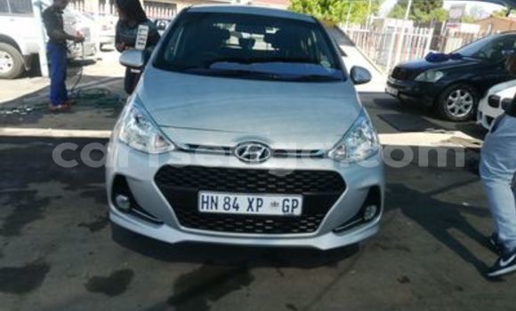 Nunua Ilio tumika Hyundai i10 Silver Gari ndani ya Ezulwini nchini Hhohho Nunua Ilio tumika Hyundai i10 Silver Gari ndani ya Ezulwini nchini Hhohho