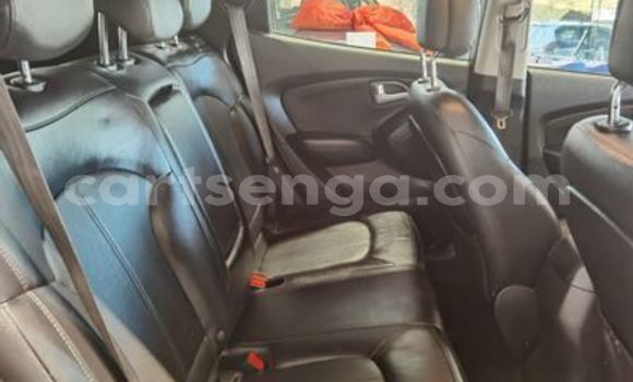 Nunua Ilio tumika Hyundai ix35 Silver Gari ndani ya Hlatikulu nchini Wilaya ya Shiselweni Nunua Ilio tumika Hyundai ix35 Silver Gari ndani ya Hlatikulu nchini Wilaya ya Shiselweni