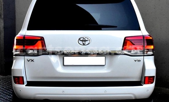 Buy Used Toyota Land Cruiser White Car in Mbabane in Manzini Buy Used Toyota Land Cruiser White Car in Mbabane in Manzini
