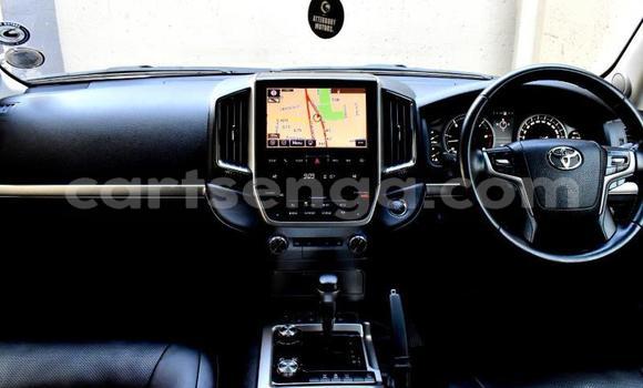 Buy Used Toyota Land Cruiser White Car in Mbabane in Manzini Buy Used Toyota Land Cruiser White Car in Mbabane in Manzini