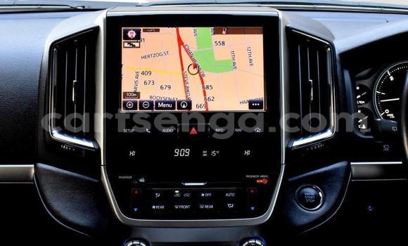 Buy Used Toyota Land Cruiser White Car in Mbabane in Manzini Buy Used Toyota Land Cruiser White Car in Mbabane in Manzini