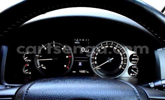 Buy Used Toyota Land Cruiser White Car in Mbabane in Manzini Buy Used Toyota Land Cruiser White Car in Mbabane in Manzini