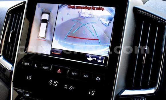 Buy Used Toyota Land Cruiser White Car in Mbabane in Manzini Buy Used Toyota Land Cruiser White Car in Mbabane in Manzini