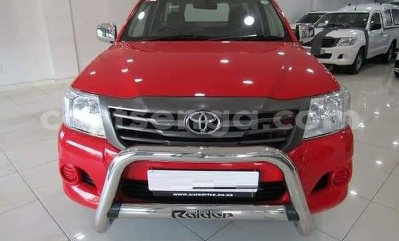 Nunua Ilio tumika Toyota Hilux Red Gari ndani ya Ezulwini nchini Hhohho Nunua Ilio tumika Toyota Hilux Red Gari ndani ya Ezulwini nchini Hhohho