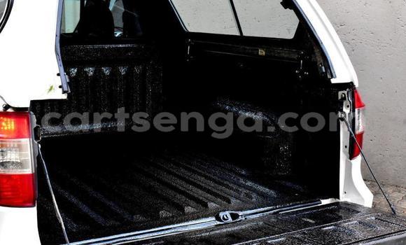 Nunua Ilio tumika Chevrolet Corsa White Gari ndani ya Mbabane nchini Manzini Nunua Ilio tumika Chevrolet Corsa White Gari ndani ya Mbabane nchini Manzini