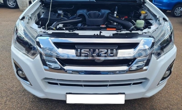 Nunua Ilio tumika Isuzu KB White Gari ndani ya Big Bend nchini Lubombo Nunua Ilio tumika Isuzu KB White Gari ndani ya Big Bend nchini Lubombo