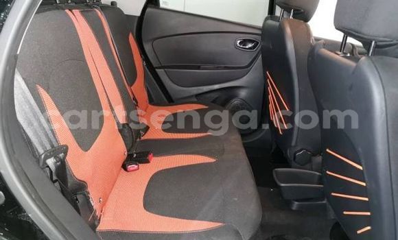 Nunua Ilio tumika Renault Captur Black Gari ndani ya Big Bend nchini Wilaya ya Lubombo Nunua Ilio tumika Renault Captur Black Gari ndani ya Big Bend nchini Wilaya ya Lubombo