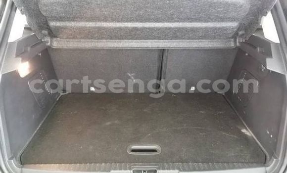 Nunua Ilio tumika Renault Captur Black Gari ndani ya Big Bend nchini Wilaya ya Lubombo Nunua Ilio tumika Renault Captur Black Gari ndani ya Big Bend nchini Wilaya ya Lubombo