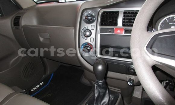 Buy Used Hyundai H1 White Car in Bulembu in Hhohho Buy Used Hyundai H1 White Car in Bulembu in Hhohho