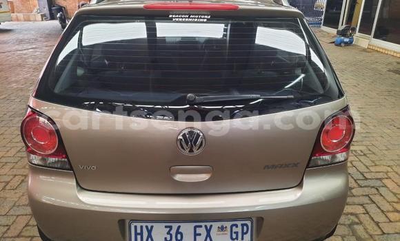 Buy Used Volkswagen Polo Beige Car in Hluti in Shiselweni District Buy Used Volkswagen Polo Beige Car in Hluti in Shiselweni District