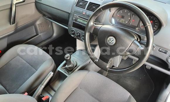 Nunua Ilio tumika Volkswagen Polo White Gari ndani ya Ezulwini nchini Hhohho Nunua Ilio tumika Volkswagen Polo White Gari ndani ya Ezulwini nchini Hhohho