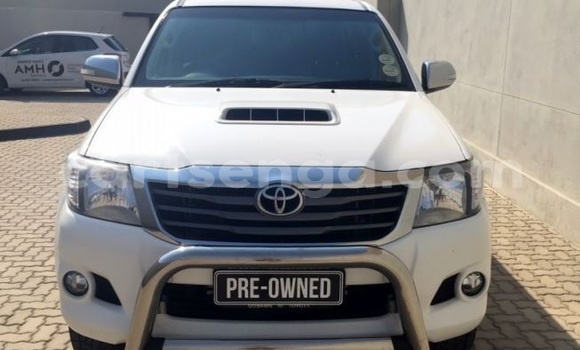 Acheter Occasion Voiture Toyota Hilux Blanc à Mbabane, Manzini Acheter Occasion Voiture Toyota Hilux Blanc à Mbabane, Manzini