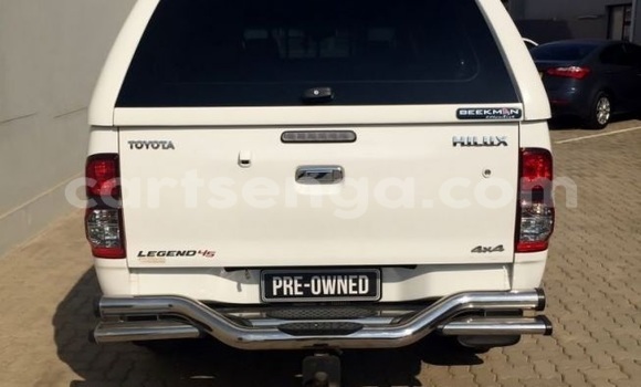 Acheter Occasion Voiture Toyota Hilux Blanc à Mbabane, Manzini Acheter Occasion Voiture Toyota Hilux Blanc à Mbabane, Manzini