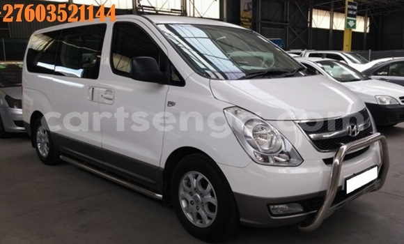 Buy Used Hyundai H1 White Car in Mbabane in Manzini Buy Used Hyundai H1 White Car in Mbabane in Manzini