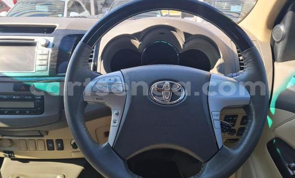 Acheter Occasion Voiture Toyota Fortuner Gris à Bulembu, Hhohho Acheter Occasion Voiture Toyota Fortuner Gris à Bulembu, Hhohho