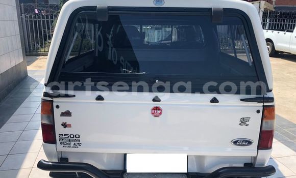 Buy Used Ford Ranger White Car in Mbabane in Manzini Buy Used Ford Ranger White Car in Mbabane in Manzini