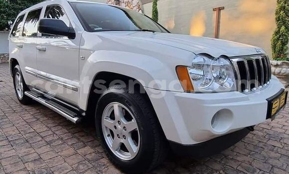 Buy Used Jeep Grand Cherokee White Car in Mbabane in Manzini Buy Used Jeep Grand Cherokee White Car in Mbabane in Manzini