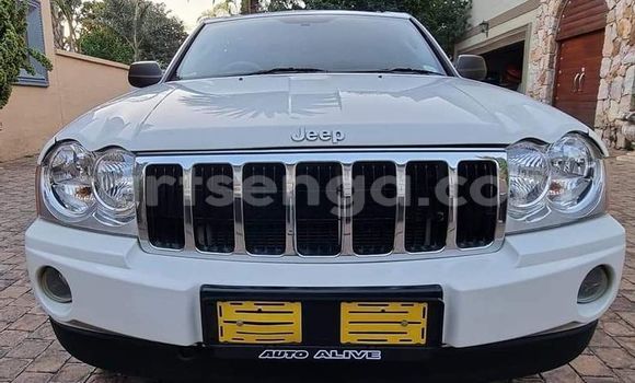 Buy Used Jeep Grand Cherokee White Car in Mbabane in Manzini Buy Used Jeep Grand Cherokee White Car in Mbabane in Manzini
