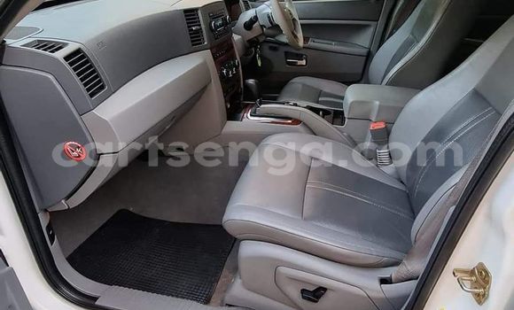 Buy Used Jeep Grand Cherokee White Car in Mbabane in Manzini Buy Used Jeep Grand Cherokee White Car in Mbabane in Manzini