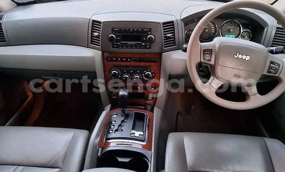 Buy Used Jeep Grand Cherokee White Car in Mbabane in Manzini Buy Used Jeep Grand Cherokee White Car in Mbabane in Manzini
