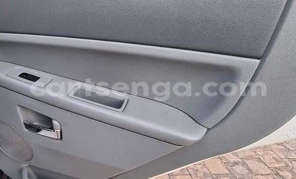 Buy Used Jeep Grand Cherokee White Car in Mbabane in Manzini Buy Used Jeep Grand Cherokee White Car in Mbabane in Manzini