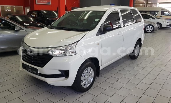 Buy Used Toyota Avanza Silver Car in Import - Dubai in Hhohho Buy Used Toyota Avanza Silver Car in Import - Dubai in Hhohho