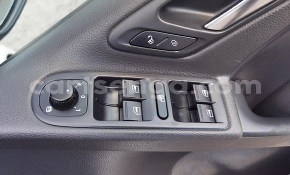 Buy Used Volkswagen Golf White Car in Mbabane in Manzini Buy Used Volkswagen Golf White Car in Mbabane in Manzini