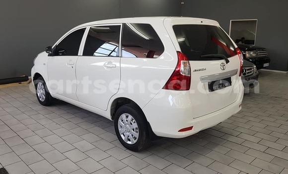 Buy Used Toyota Avanza Silver Car in Import - Dubai in Hhohho Buy Used Toyota Avanza Silver Car in Import - Dubai in Hhohho