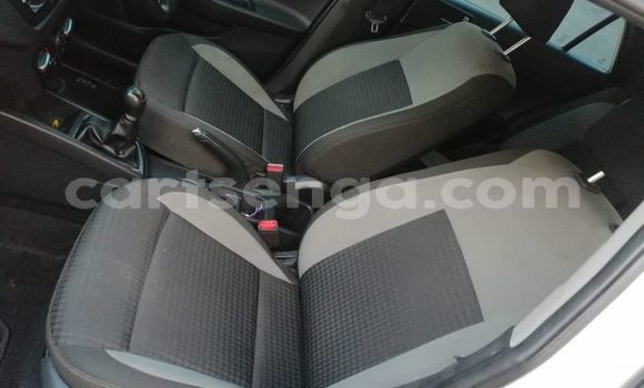 Buy Used Hyundai i20 White Car in Mbabane in Manzini Buy Used Hyundai i20 White Car in Mbabane in Manzini