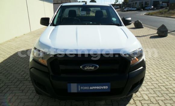 Nunua Ilio tumika Ford Ranger White Gari ndani ya Mbabane nchini Manzini Nunua Ilio tumika Ford Ranger White Gari ndani ya Mbabane nchini Manzini