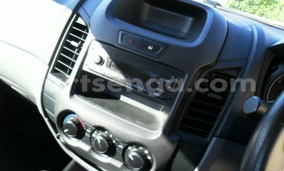 Nunua Ilio tumika Ford Ranger White Gari ndani ya Mbabane nchini Manzini Nunua Ilio tumika Ford Ranger White Gari ndani ya Mbabane nchini Manzini