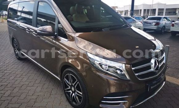 Nunua Ilio tumika Mercedes‒Benz V-klasse Other Gari ndani ya Mbabane nchini Manzini