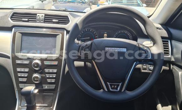 Nunua Ilio tumika Haval H2 White Gari ndani ya Big Bend nchini Lubombo Nunua Ilio tumika Haval H2 White Gari ndani ya Big Bend nchini Lubombo