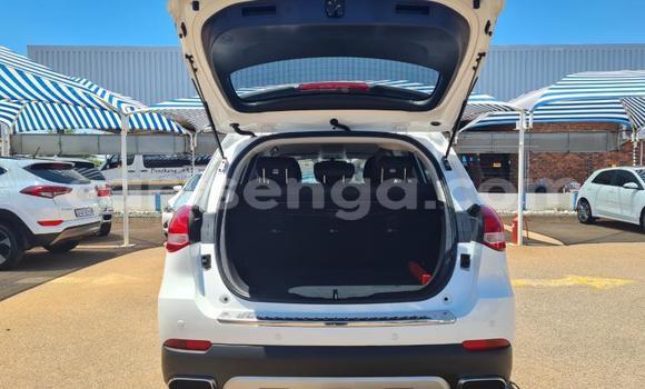 Nunua Ilio tumika Haval H2 White Gari ndani ya Big Bend nchini Lubombo Nunua Ilio tumika Haval H2 White Gari ndani ya Big Bend nchini Lubombo